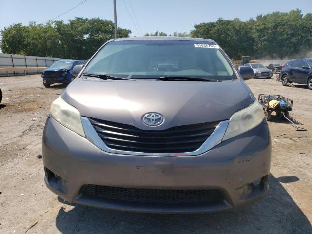 Photo 5 from auction – 2011 TOYOTA SIENNA LE with VIN 5TDKK3DC3BS013205