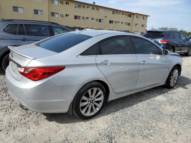 Photo 3 from auction – 2011 HYUNDAI SONATA SE with VIN 5NPEC4AC6BH252788