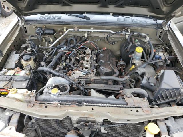 Photo 11 from auction – 2002 NISSAN FRONTIER K with VIN 1N6ED26Y02C312403