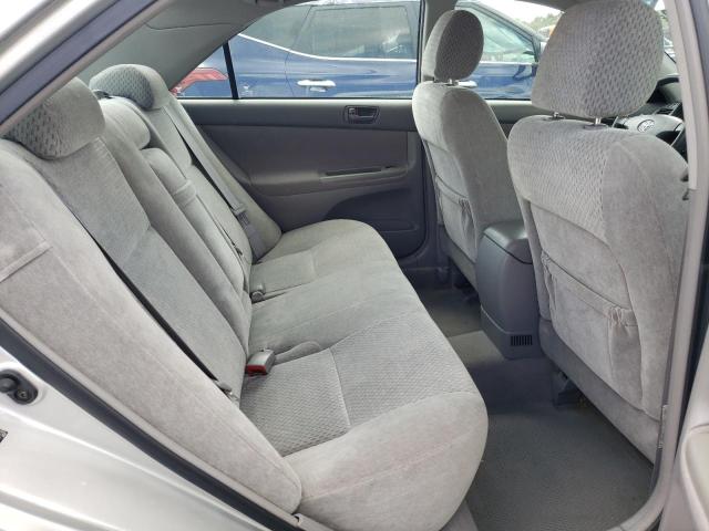 Photo 10 from auction – 2004 TOYOTA CAMRY LE with VIN 4T1BE32K34U871530