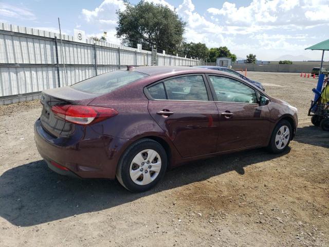 Снимка 3 от търг – 2017 KIA FORTE LX с VIN 3KPFK4A76HE065302