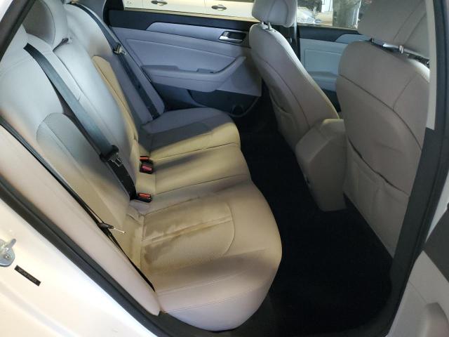 Photo 10 from auction – 2015 HYUNDAI SONATA SE with VIN 5NPE24AF7FH015231