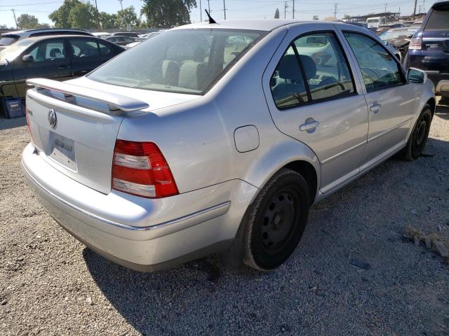 Photo 3 from auction – 2004 VOLKSWAGEN JETTA with VIN 3VWRA69M24M133081