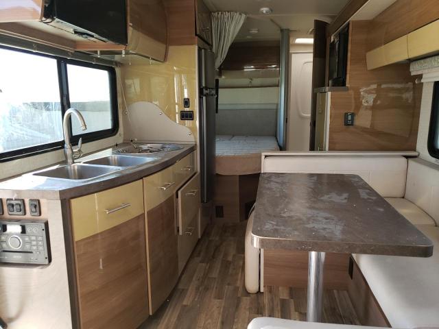 Photo 6 from auction – 2017 WINNEBAGO SPIRIT with VIN WDAPF4CC0G9669307