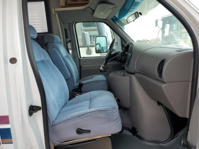 Photo 5 from auction – 1997 FORD MOTORHOME with VIN 1FDLE40S1VHB46497