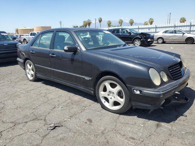 Photo 4 from auction – 2001 MERCEDES-BENZ E 320 with VIN WDBJF65J81B195406