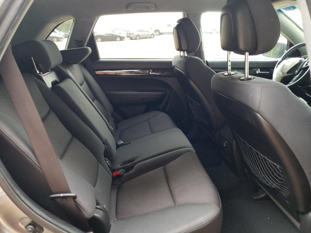 Photo 11 from auction – 2011 KIA SORENTO BA with VIN 5XYKT3A16BG183829