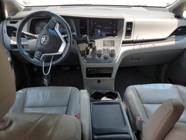 Photo 8 from auction – 2016 TOYOTA SIENNA XLE with VIN 5TDYK3DC1GS745897