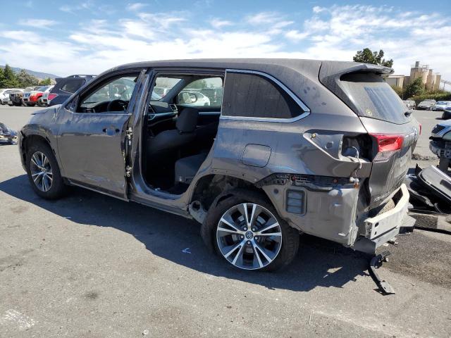 Photo 2 from auction – 2017 TOYOTA HIGHLANDER with VIN 5TDZARFH9HS028345