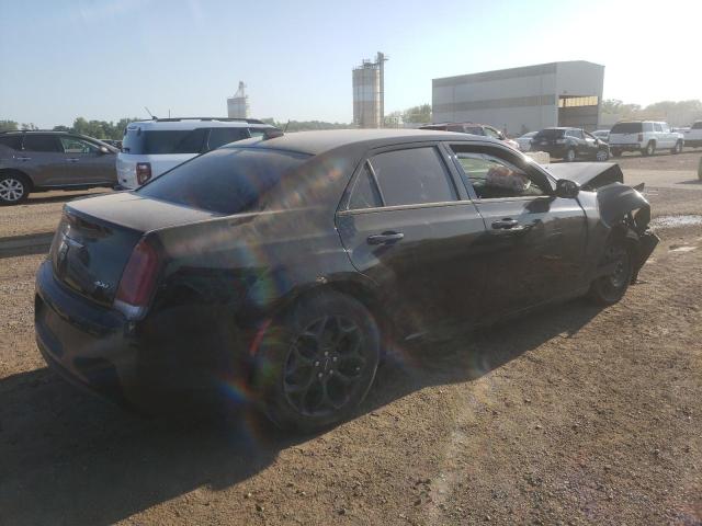Photo 3 from auction – 2019 CHRYSLER 300 S with VIN 2C3CCAGG0KH569740