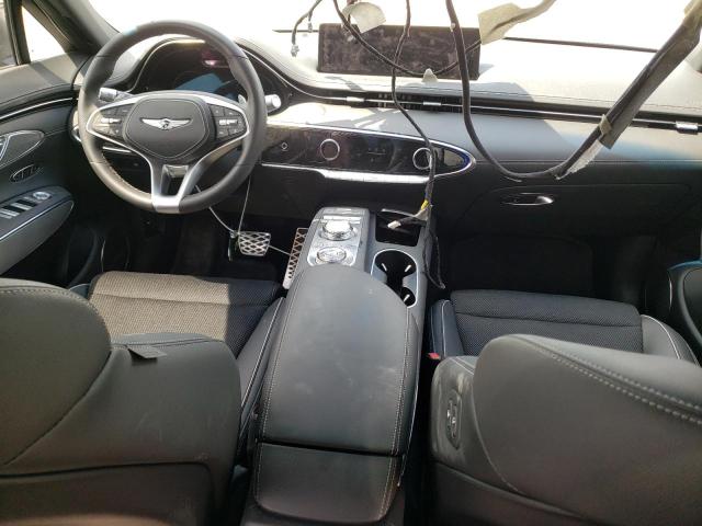 Photo 8 from auction – 2023 GENESIS GV70 BASE with VIN KMUMADTB0PU084758