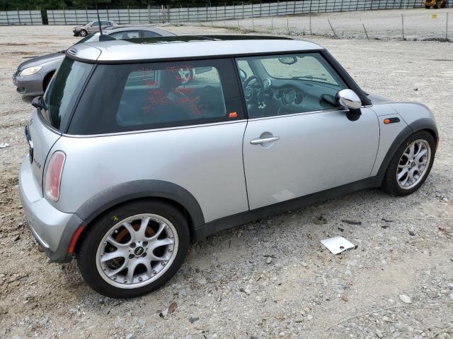Снимка 3 от търг – 2005 MINI COOPER с VIN WMWRC335X5TK63025