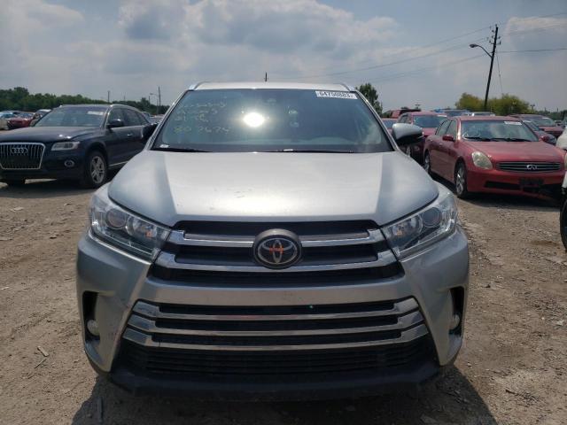 Photo 5 from auction – 2018 TOYOTA HIGHLANDER with VIN 5TDDZRFH0JS807674