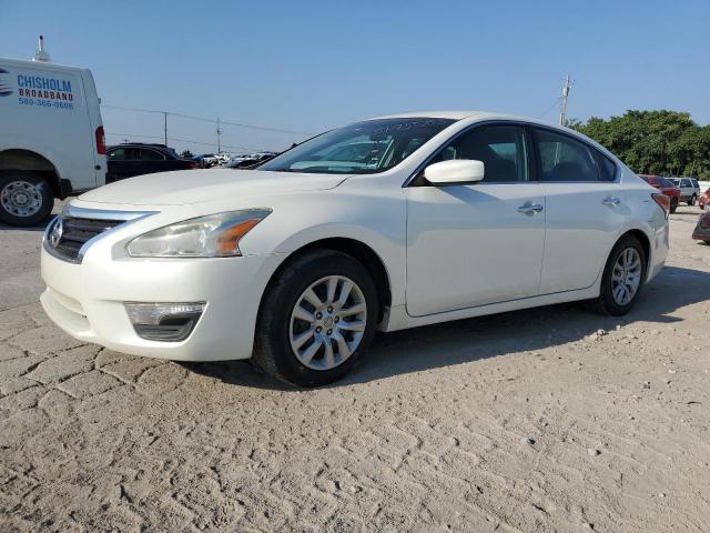 NISSAN ALTIMA 2.5 2015 with VIN 1N4AL3AP4FC215869 - Photo from auction