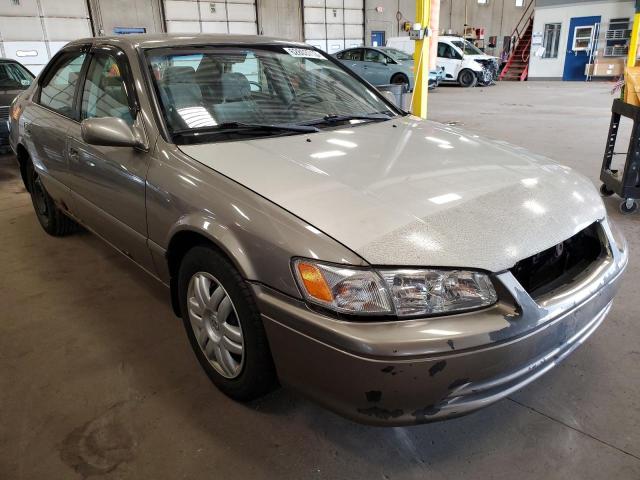 Photo 4 from auction – 2000 TOYOTA CAMRY CE with VIN 4T1BG22K2YU622579