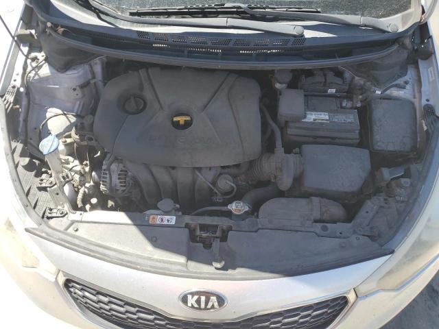 Photo 11 from auction – 2015 KIA FORTE LX with VIN KNAFK4A64F5303192