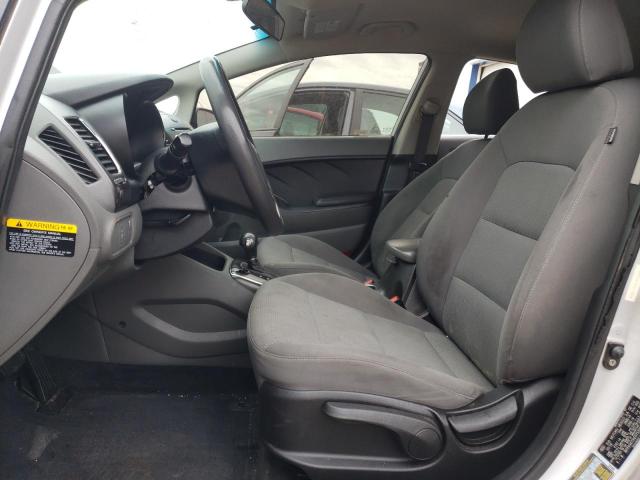 Photo 7 from auction – 2017 KIA FORTE LX with VIN 3KPFK4A75HE075206
