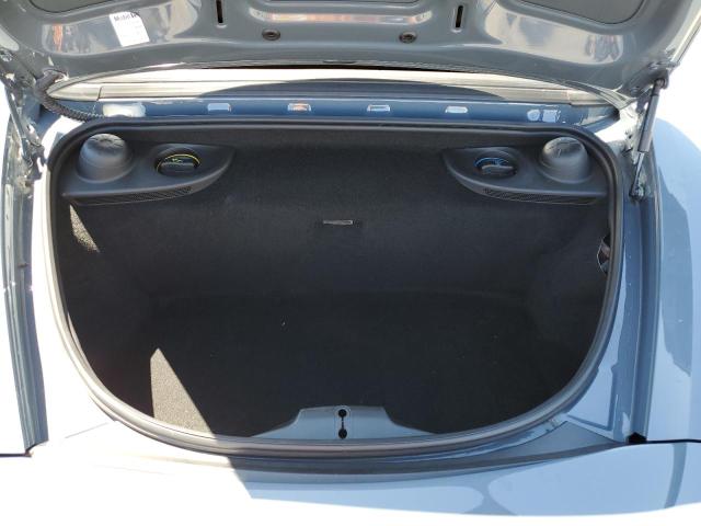 Photo 11 from auction – 2018 PORSCHE BOXSTER with VIN WP0CA2A83JS210673