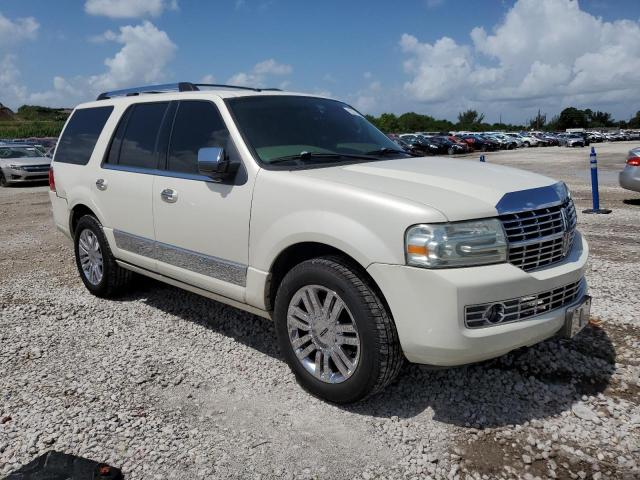 Photo 4 from auction – 2007 LINCOLN NAVIGATOR with VIN 5LMFU275X7LJ14200