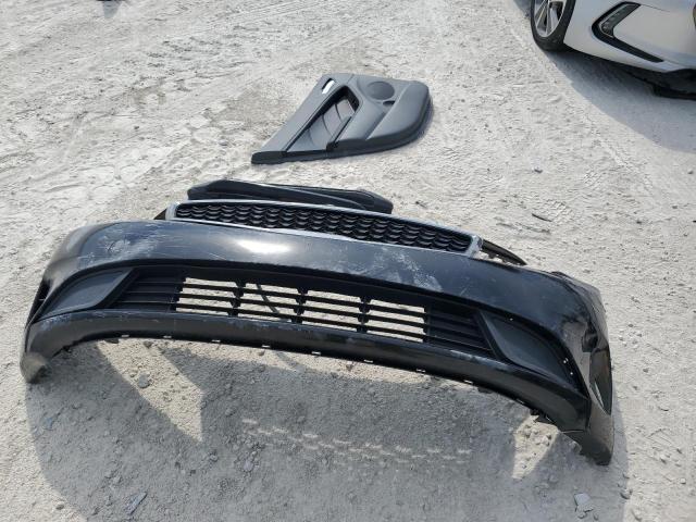 Photo 12 from auction – 2017 KIA FORTE LX with VIN 3KPFK4A73HE095387