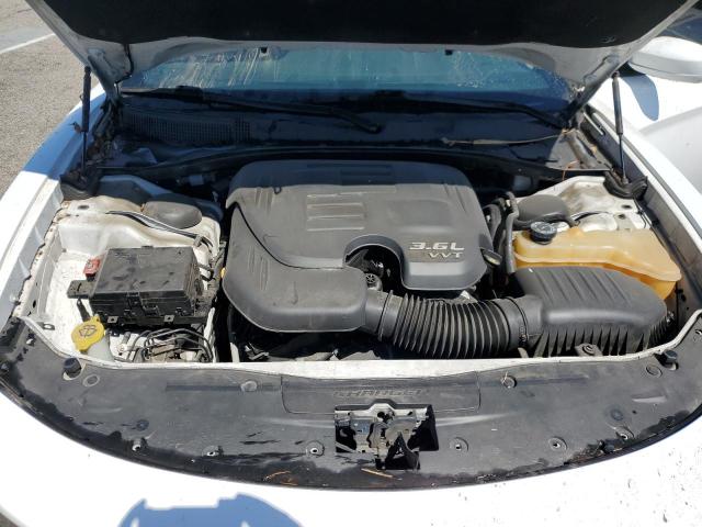 Снимка 11 от търг – 2016 DODGE CHARGER SX с VIN 2C3CDXHG9GH327941