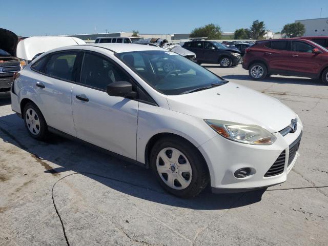 Photo 4 from auction – 2013 FORD FOCUS S with VIN 1FADP3E2XDL362114