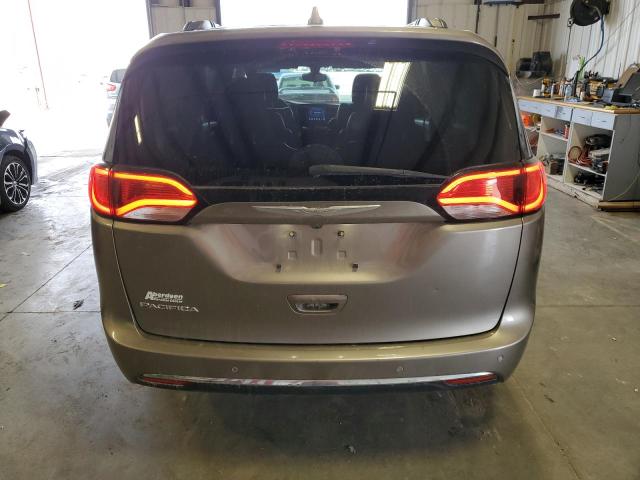 Photo 6 from auction – 2017 CHRYSLER PACIFICA T with VIN 2C4RC1BGXHR611153
