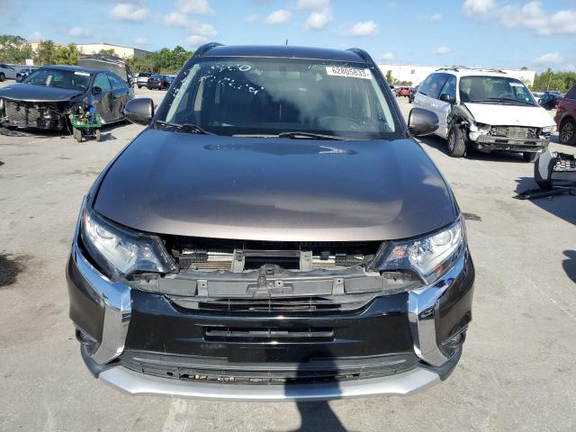 Photo 5 from auction – 2016 MITSUBISHI OUTLANDER with VIN JA4AD3A31GZ044091