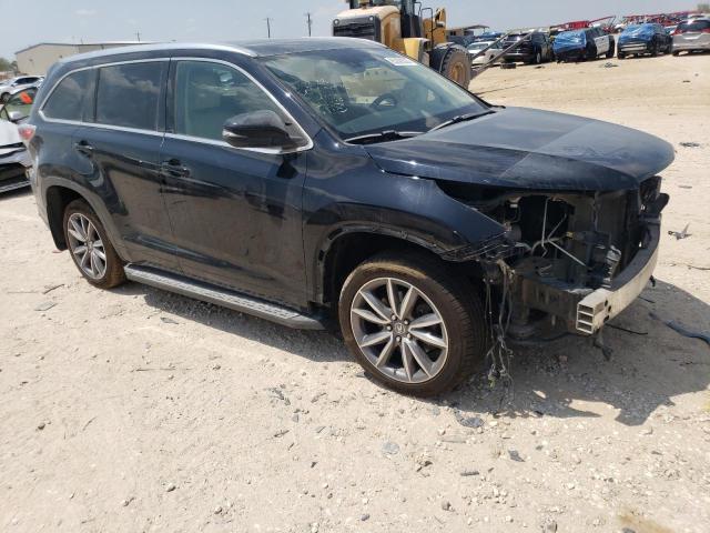 Photo 4 from auction – 2015 TOYOTA HIGHLANDER with VIN 5TDDKRFH5FS169658