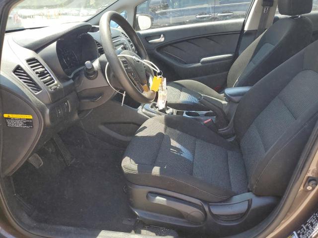 Photo 7 from auction – 2017 KIA FORTE LX with VIN 3KPFK4A78HE067861