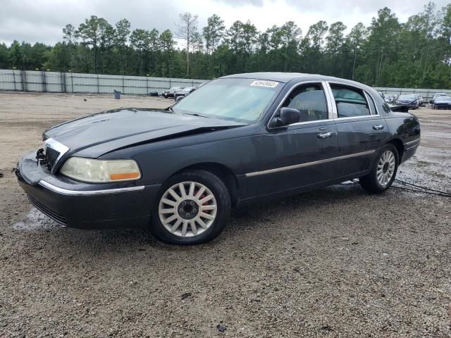 LINCOLN TOWN CAR E 2003 with VIN 1LNHM81W33Y649799 - Photo from auction