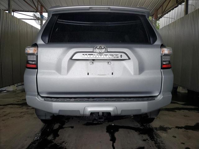 Photo 6 from auction – 2022 TOYOTA 4RUNNER SR with VIN JTEEU5JR1N5262152