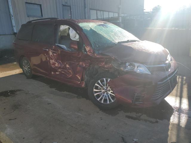 Photo 4 from auction – 2018 TOYOTA SIENNA XLE with VIN 5TDYZ3DC9JS947082