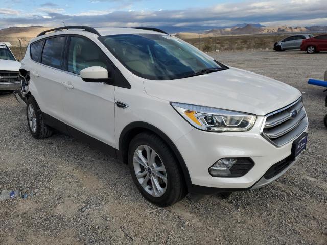 Photo 4 from auction – 2017 FORD ESCAPE SE with VIN 1FMCU0GD4HUA82664