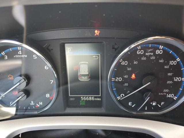 Photo 9 from auction – 2016 TOYOTA RAV4 XLE with VIN JTMWFREV9GJ098855