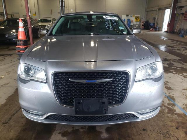 Photo 5 from auction – 2018 CHRYSLER 300 LIMITE with VIN 2C3CCAKG2JH194617