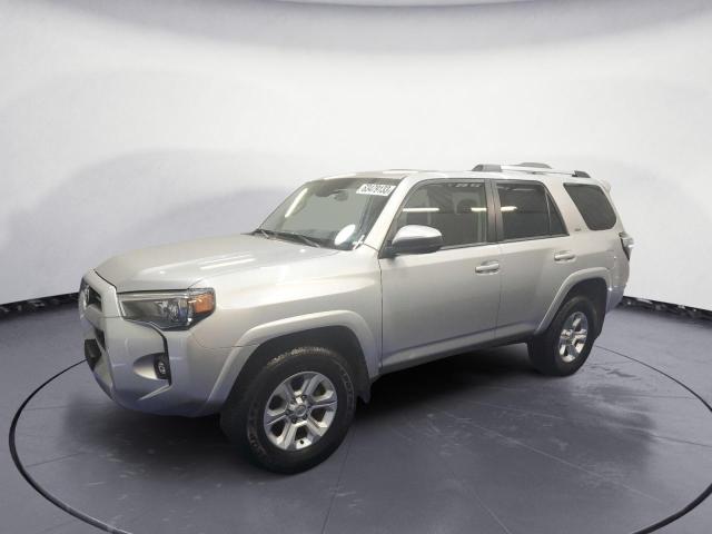 Photo 1 from auction – 2022 TOYOTA 4RUNNER SR with VIN JTEMU5JRXN5977538