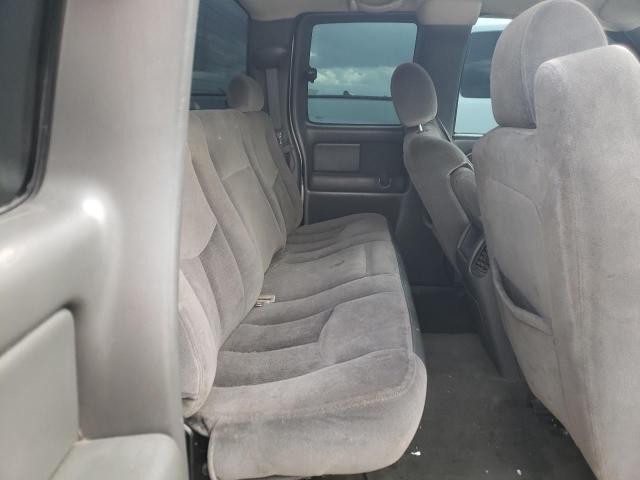 Photo 10 from auction – 2004 GMC NEW SIERRA with VIN 2GTEK19T841215803