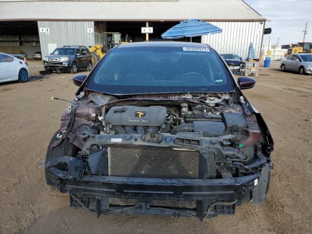 Снимка 5 от търг – 2017 KIA FORTE LX с VIN 3KPFK4A71HE024673