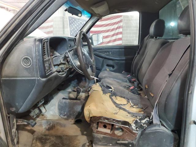 Photo 7 from auction – 2003 CHEVROLET SILVERADO with VIN 1GCHK24U53Z156427