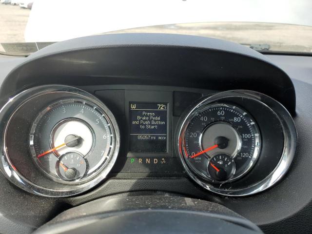 Снимка 9 от търг – 2016 CHRYSLER TOWN & COU с VIN 2C4RC1CG2GR190977