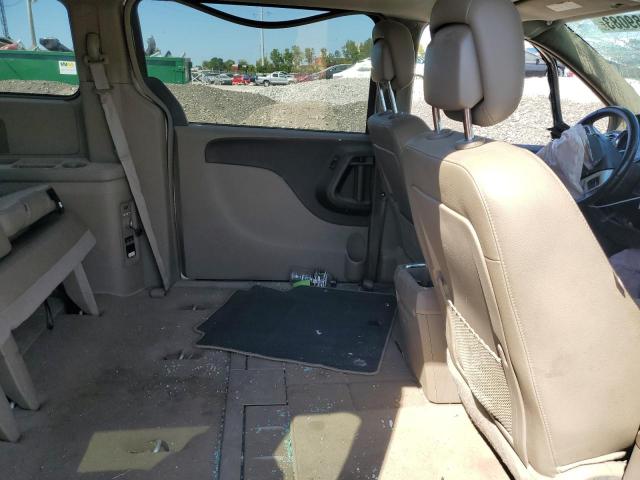 Photo 11 from auction – 2015 CHRYSLER TOWN & COU with VIN 2C4RC1BG9FR673365
