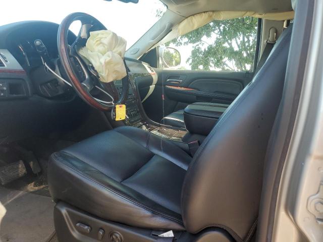 Photo 7 from auction – 2007 CADILLAC ESCALADE L with VIN 1GYFK63817R377929