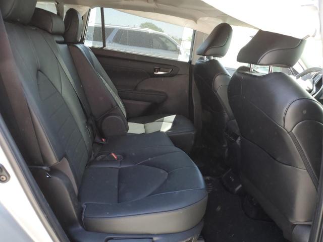 Photo 10 from auction – 2022 TOYOTA HIGHLANDER with VIN 5TDGZRAH2NS545411