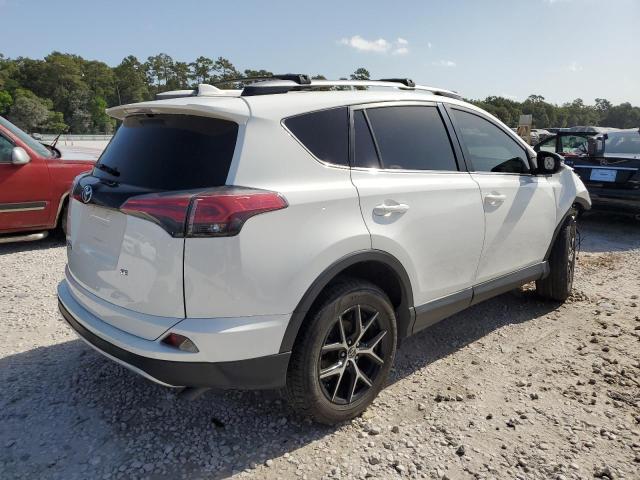 Photo 3 from auction – 2017 TOYOTA RAV4 SE with VIN JTMNFREV0HD108054