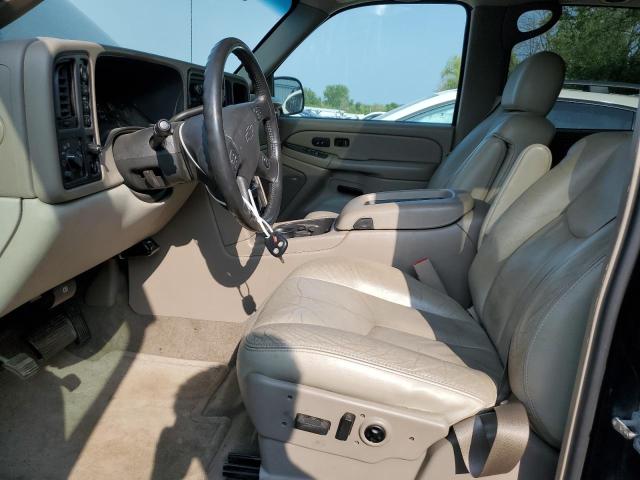 Photo 7 from auction – 2004 CHEVROLET SUBURBAN K with VIN 3GNFK16Z74G309201