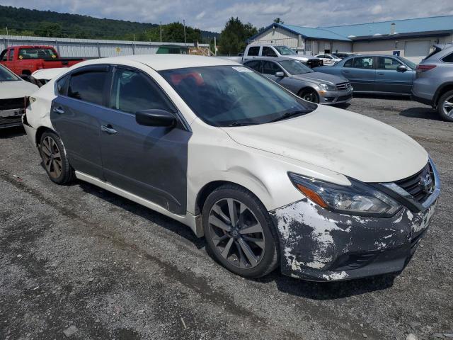 Photo 4 from auction – 2017 NISSAN ALTIMA 3.5 with VIN 1N4BL3AP0HC179976