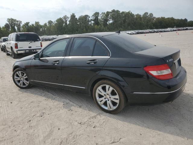 Photo 2 from auction – 2011 MERCEDES-BENZ C 300 with VIN WDDGF5EB1BF632659