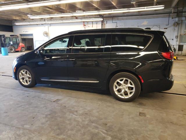Photo 2 from auction – 2017 CHRYSLER PACIFICA T with VIN 2C4RC1BG2HR712199