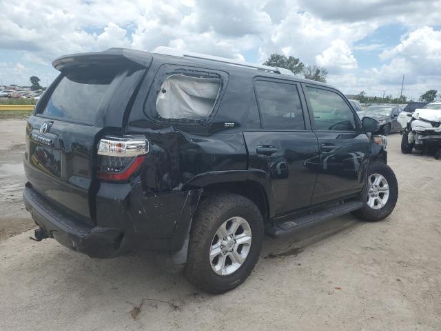 Photo 3 from auction – 2018 TOYOTA 4RUNNER SR with VIN JTEZU5JR4J5184865